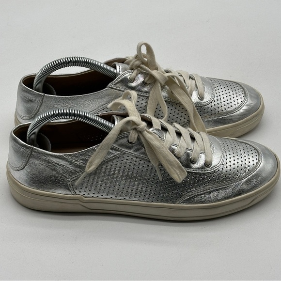 Via Spiga GITANA Women's Silver Perforated Leather SNEAKERS Size US 7.5 M  38 - Picture 1 of 15
